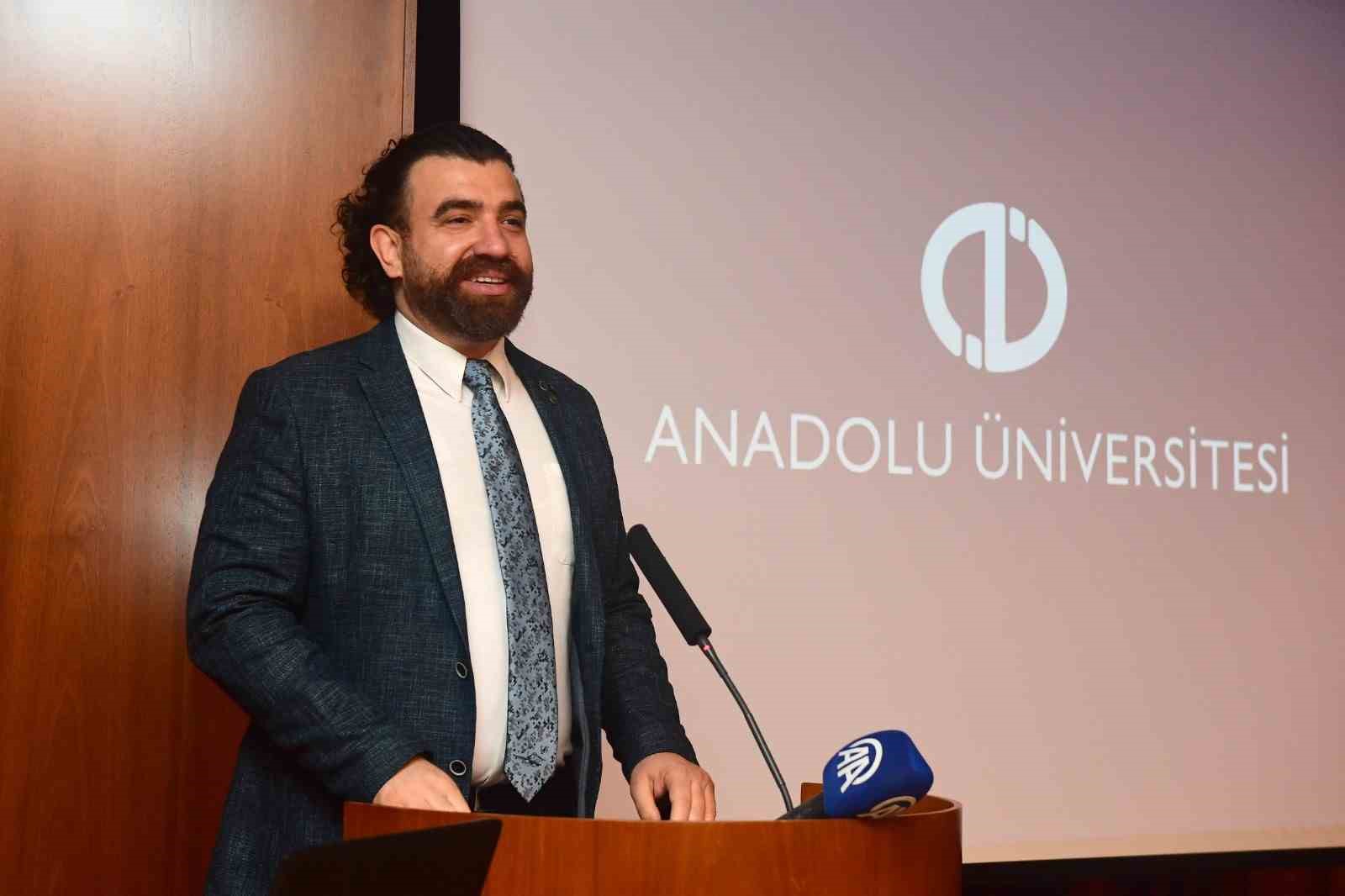 &lsquo;Ulusal Uzay Mevzuatı Konferansı&rsquo; Anadolu &Uuml;niversitesi&rsquo;nde d&uuml;zenlendi
