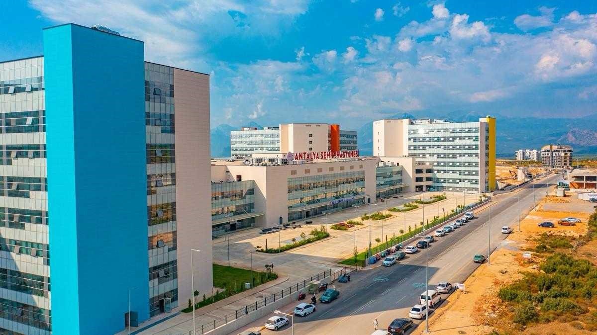 Antalya Şehir Hastanesi&rsquo;nde ilk obezite cerrahisi 