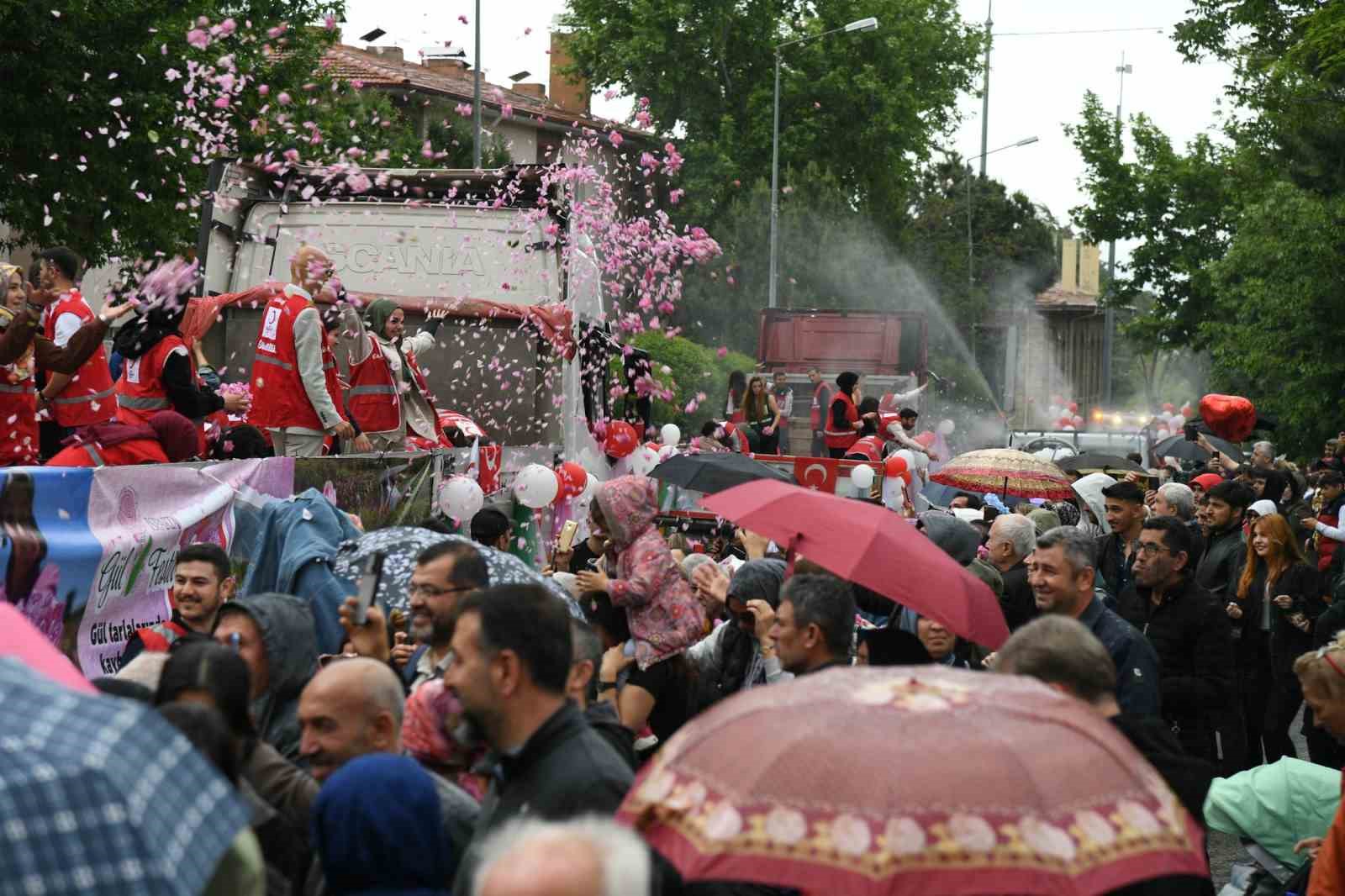 Isparta’da Gül Festivali coşkusu yaşanacak