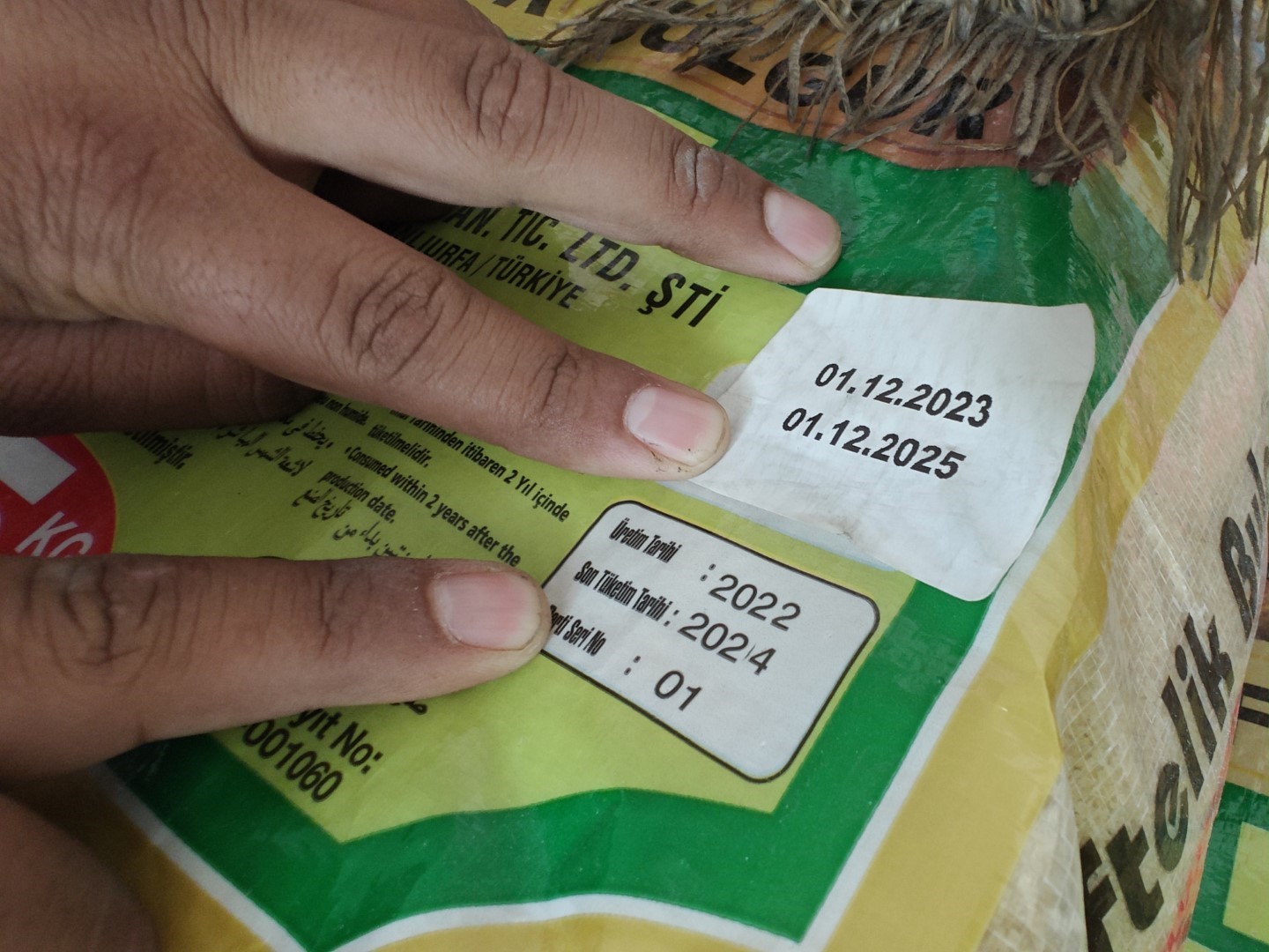 Şanlıurfa’da 5 kamyon bozuk gıda ürünü ele geçirildi
