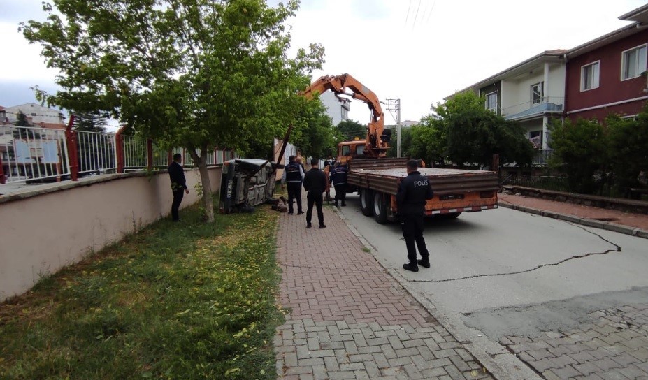 Tavşanlı&rsquo;da trafik kazası: 2 yaralı
