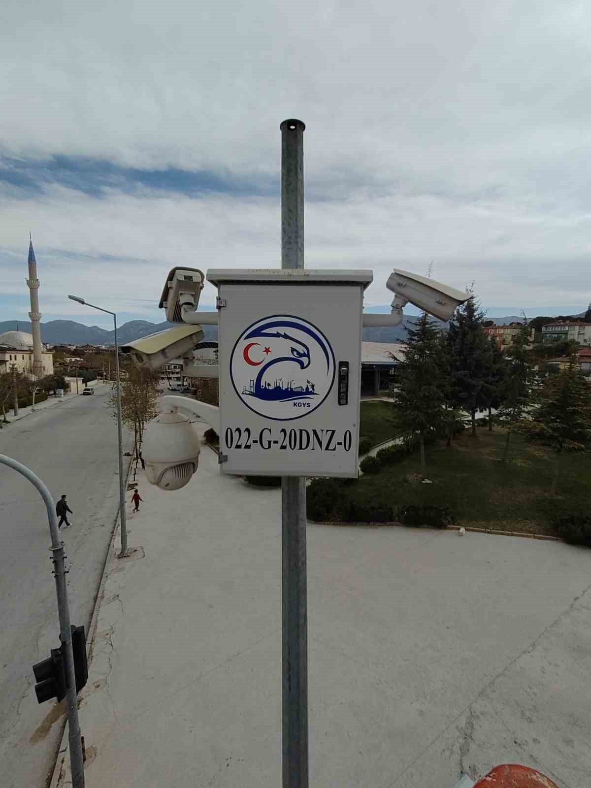 Denizli&rsquo;de trafik kuralı ihlalleri KGYS ile tespit ediliyor
