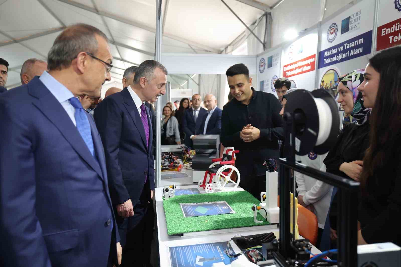 ASELSAN Türkiye’nin gözbebeği
