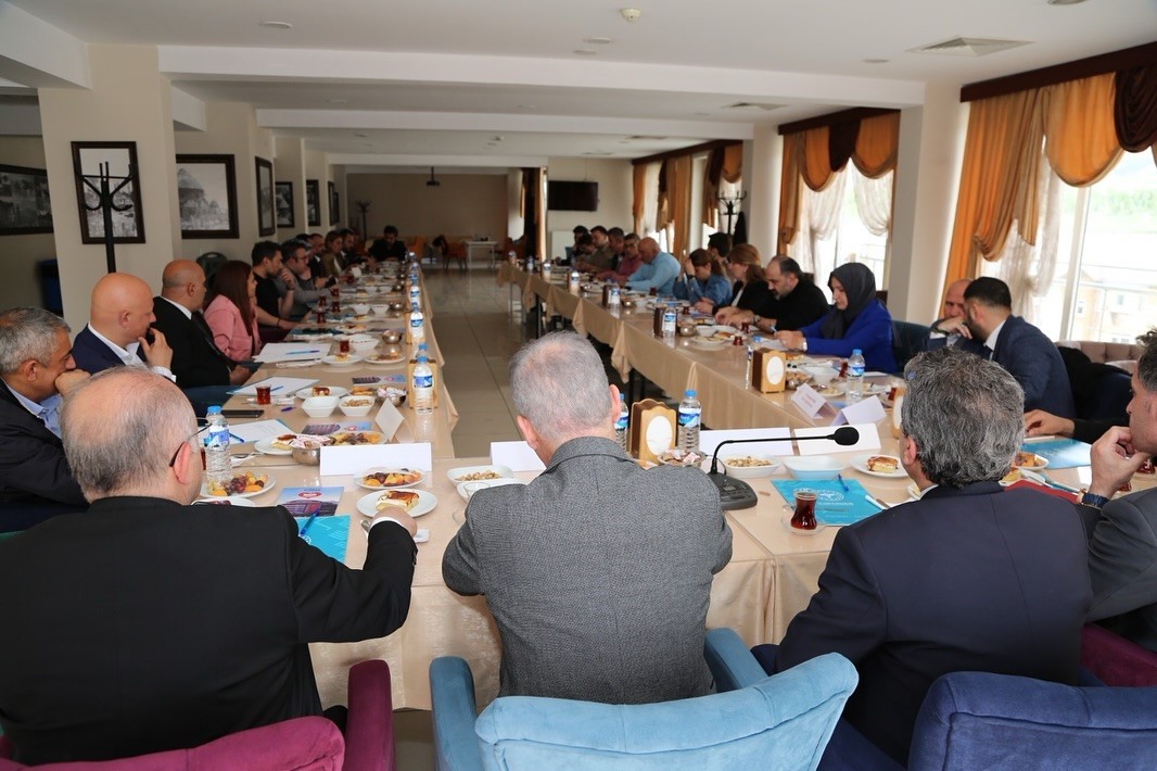 Erzincan Sağlık M&uuml;d&uuml;r&uuml; Tekin, ASKOM toplantısına katıldı
