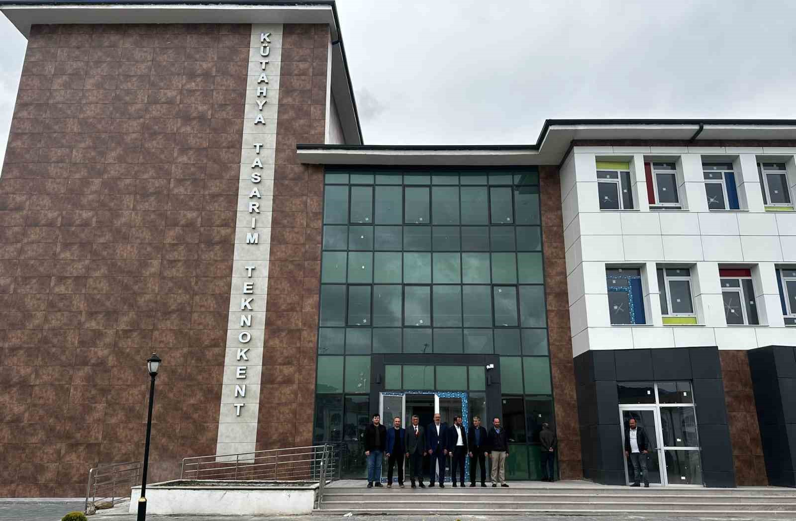 K&uuml;tahya Tasarım Teknokent&rsquo;in ek binası, K&uuml;tahya&rsquo;ya 90 yeni Ar-Ge firması kazandıracak
