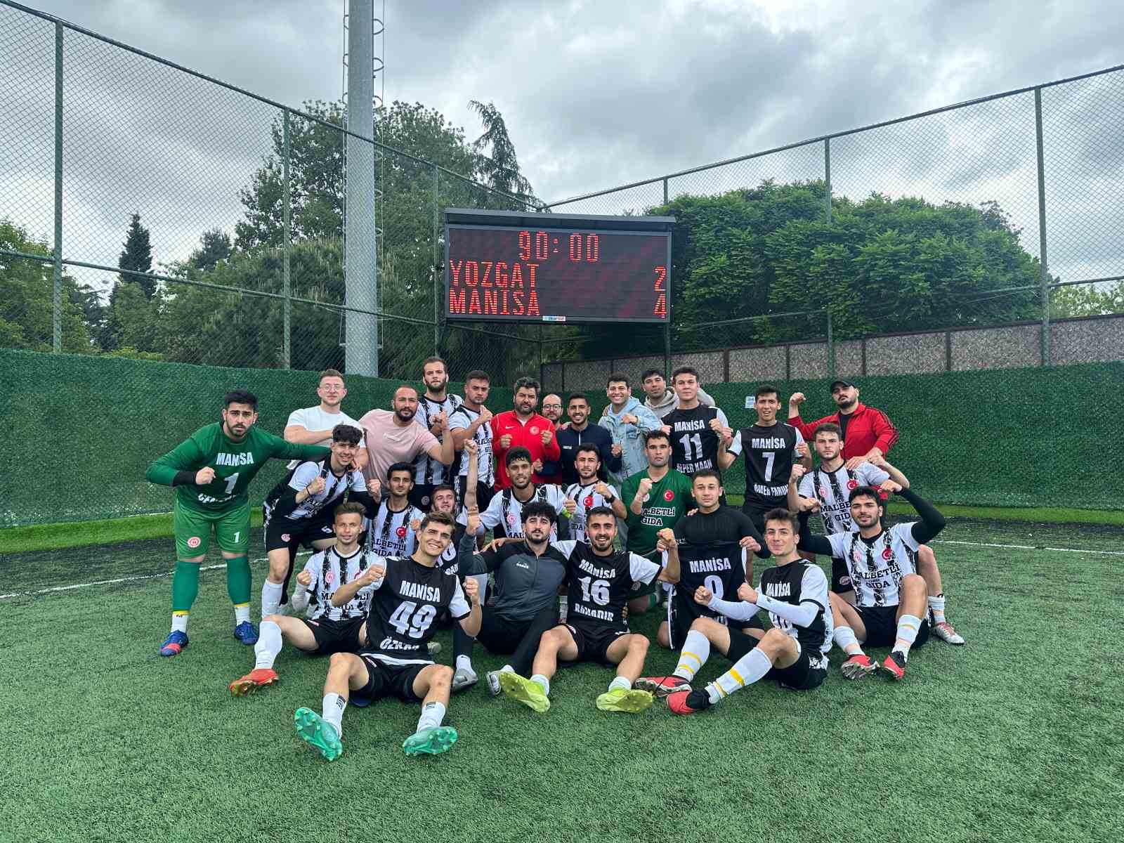 Manisa Yurtlar Futbol Takımı Türkiye şampiyonu oldu
