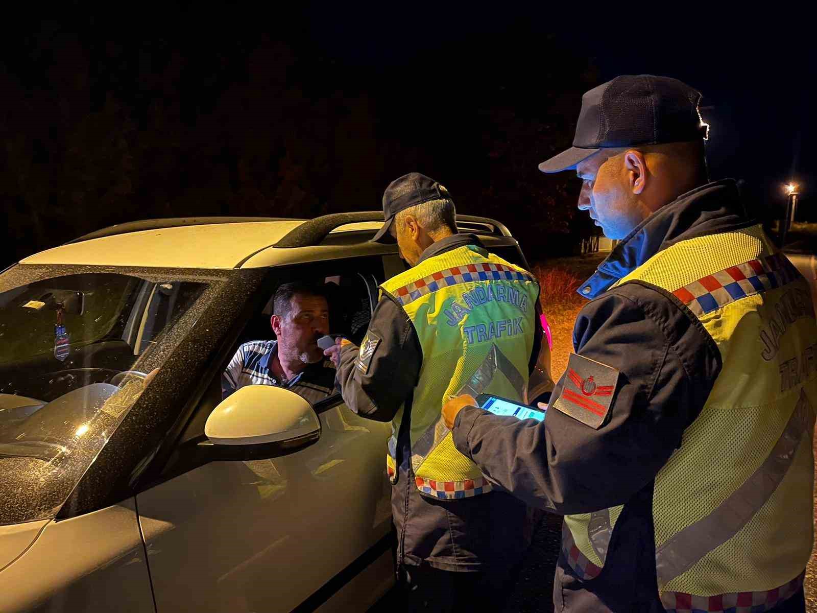 Trafik denetimlerinde 89 bin lira ceza
