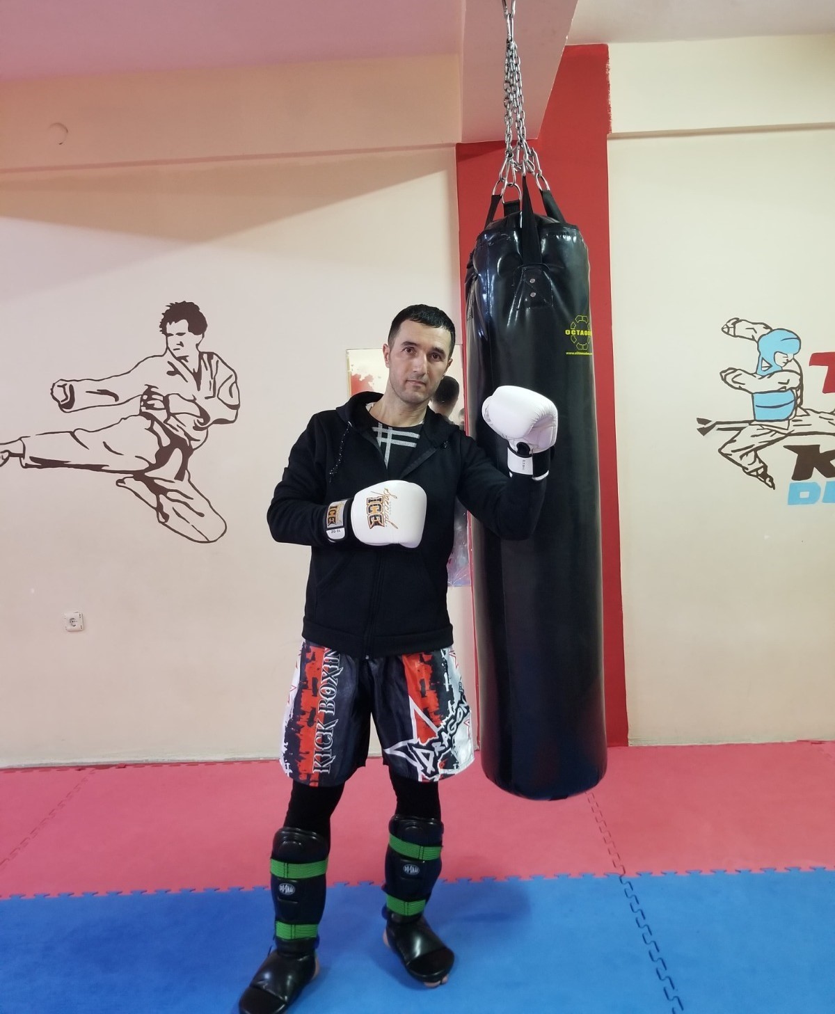 Sungurlu’da kick boks şampiyonları yetiştiriliyor