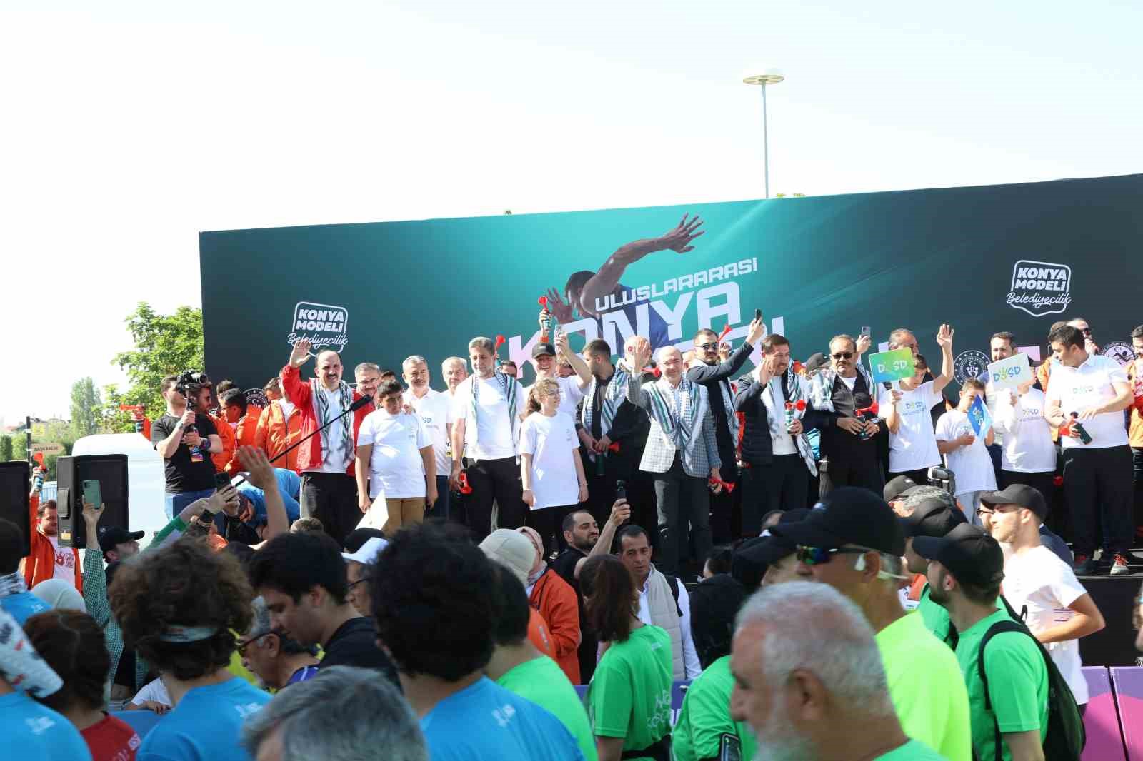 3. Uluslararası Konya Yarı Maratonu büyük bir coşkuyla koşuldu