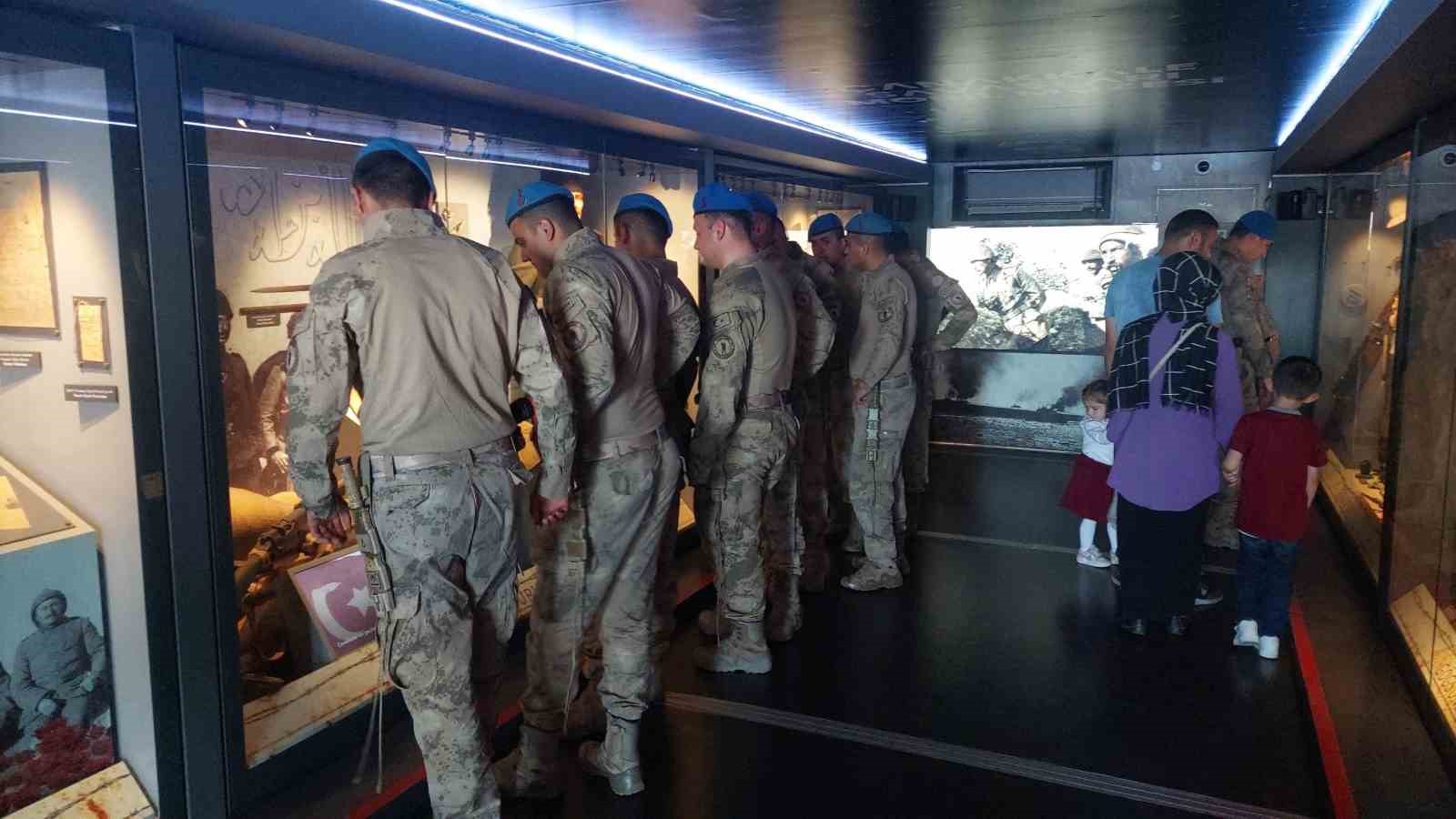 &Ccedil;anakkale ruhunu taşıyan mobil m&uuml;ze tırı Tekirdağ&rsquo;da
