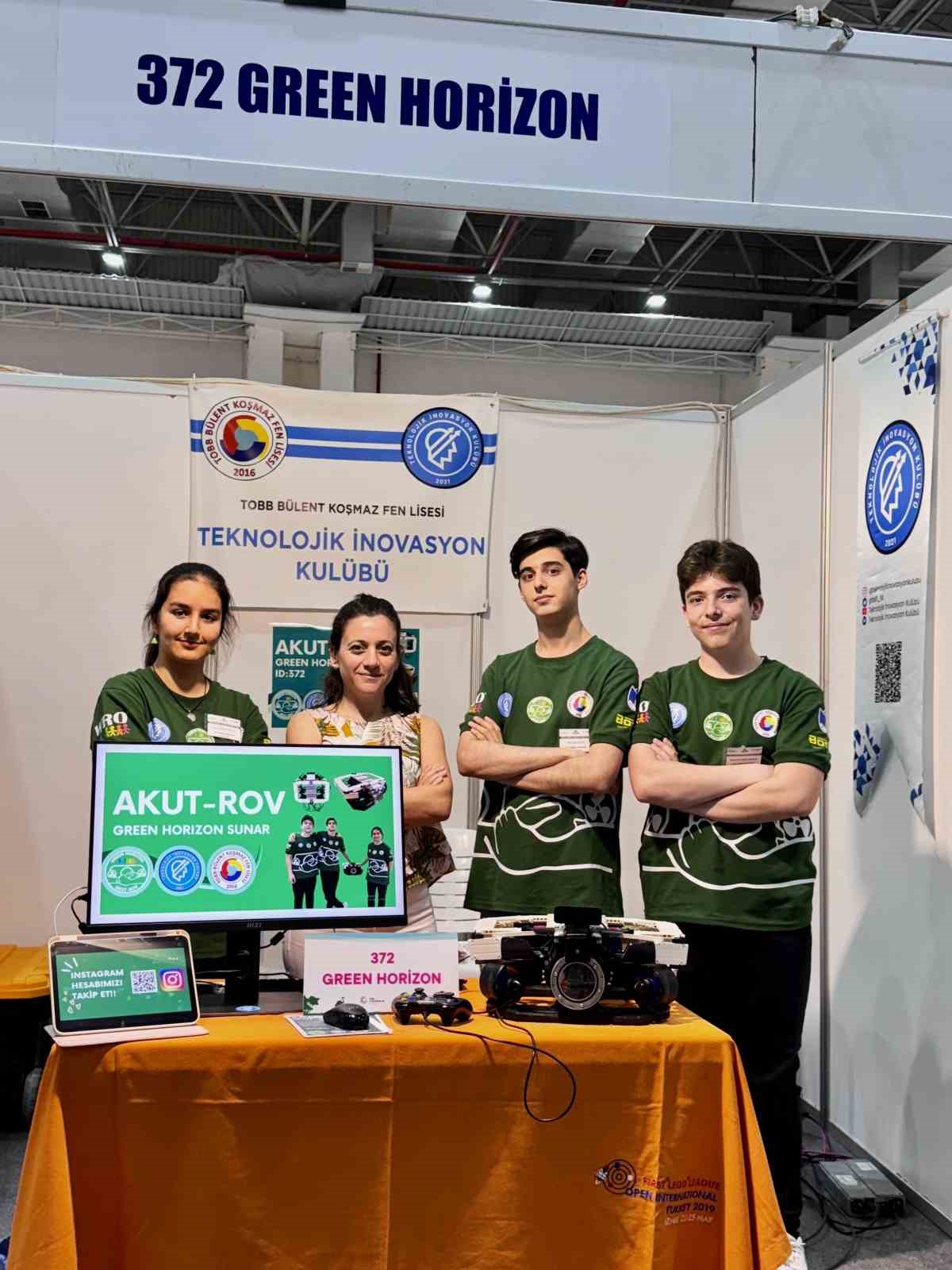 Bilim Yunusemreli &ouml;ğrenciler T&uuml;rkiye ikincisi oldu
