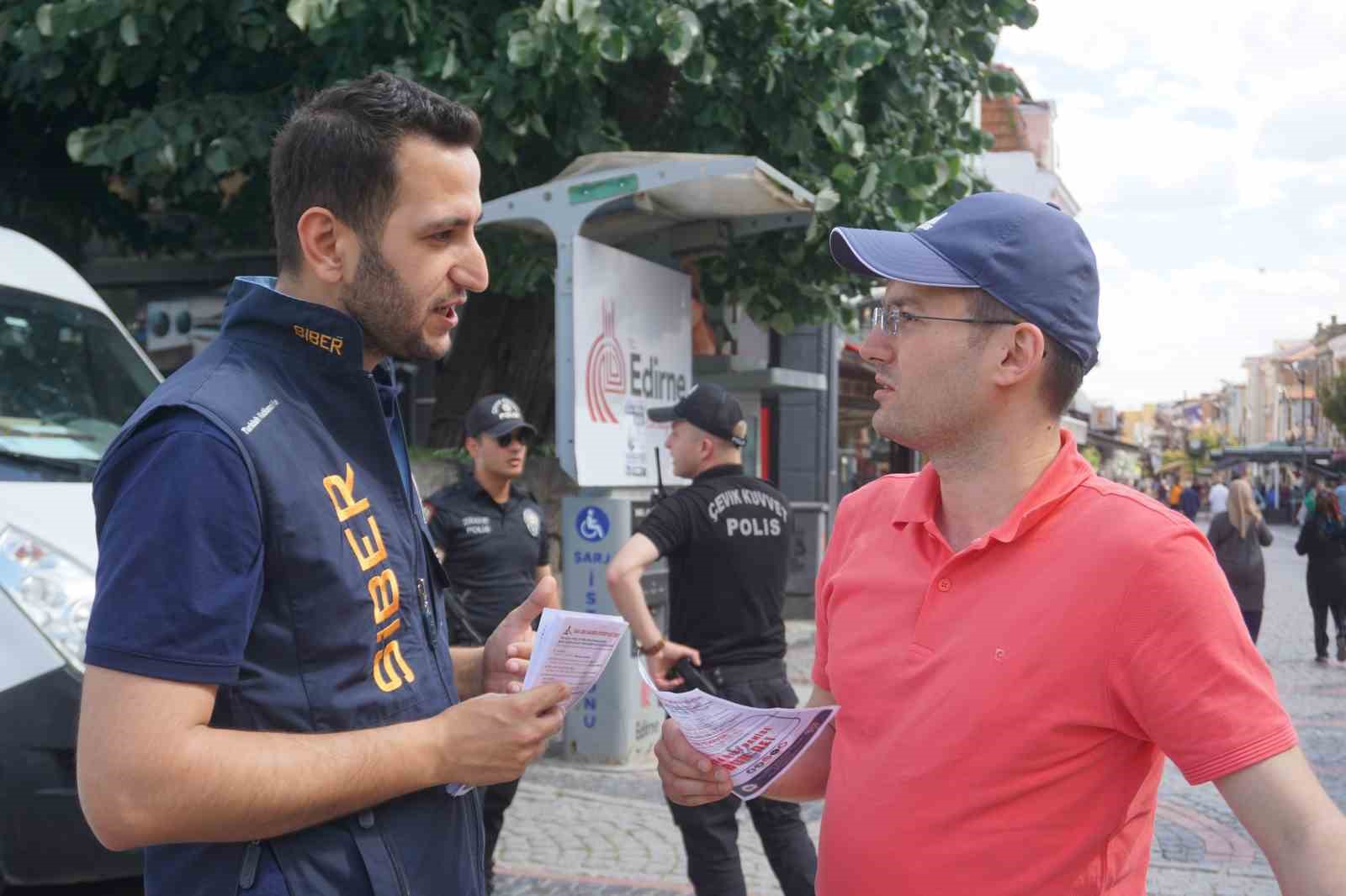 SİBERAY ekipleri vatandaşları bilgilendirdi
