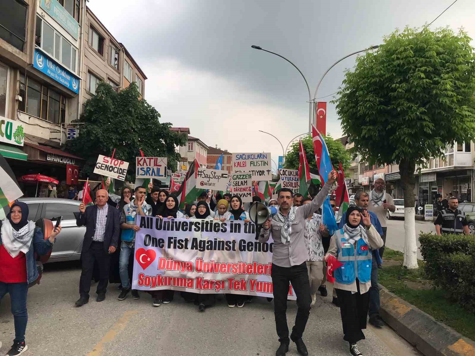 Filistin ve Doğu Türkistan’a STK’lardan destek