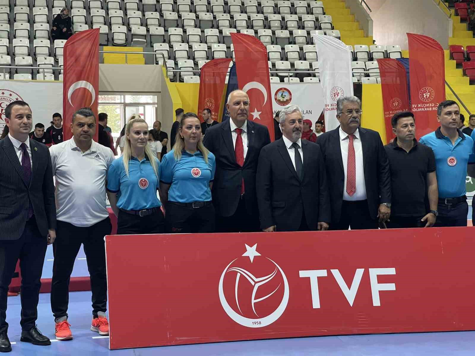 Oturarak Voleybol Süper Ligi final müsabakaları sona erdi
