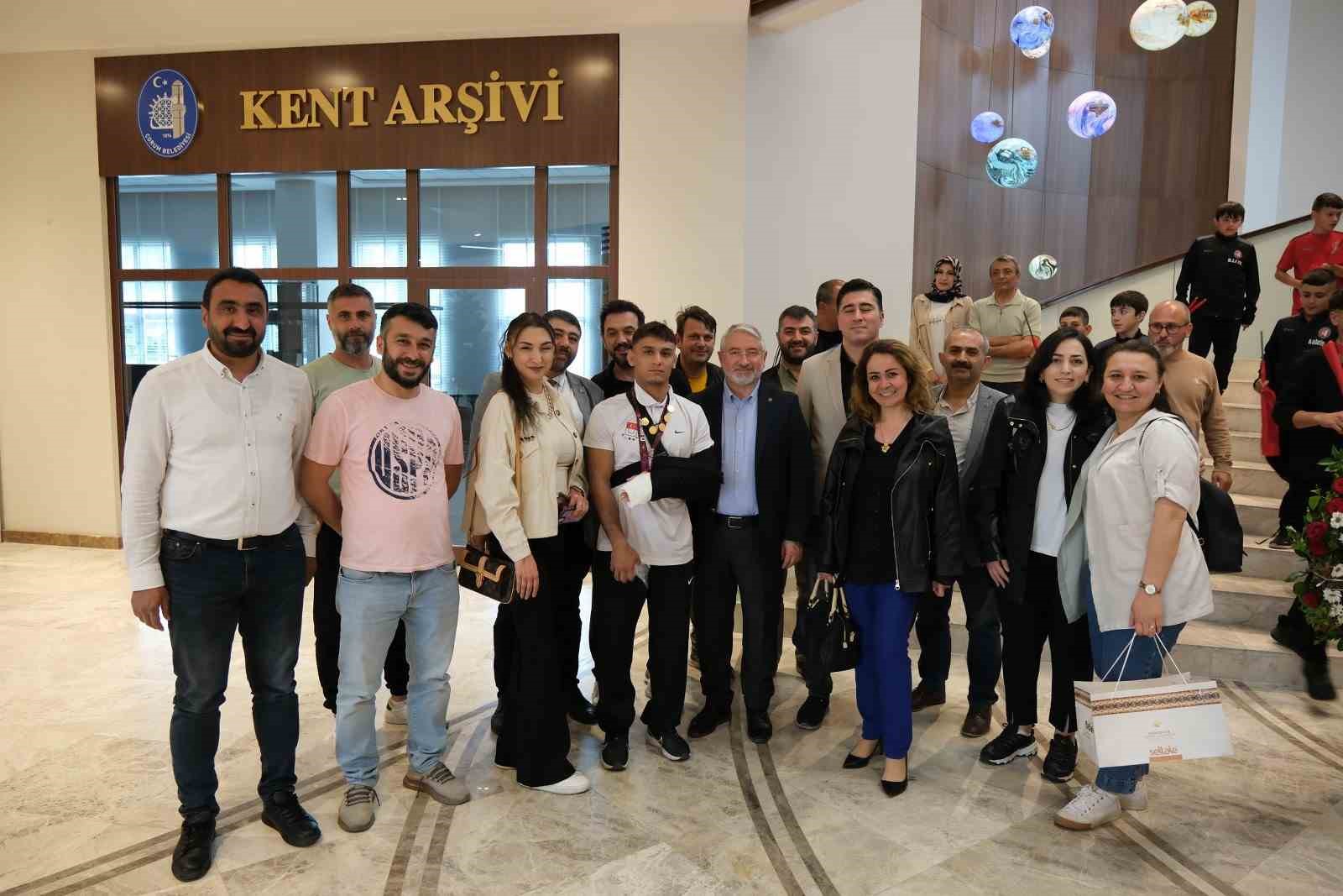 Başkan Aşgın’dan Avrupa şampiyonuna ödül
