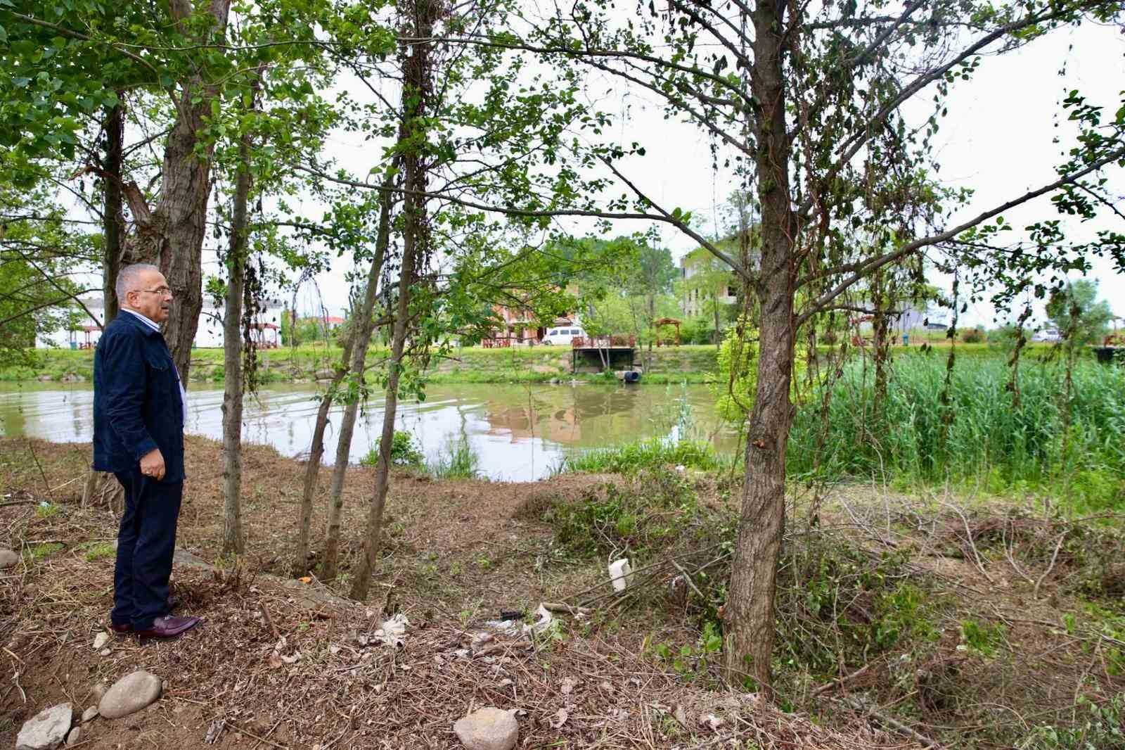 Başkan G&uuml;ler: &ldquo;Ordu&rsquo;da değişim ve d&ouml;n&uuml;ş&uuml;m&uuml; hız kesmeden s&uuml;rd&uuml;r&uuml;yoruz&rdquo;
