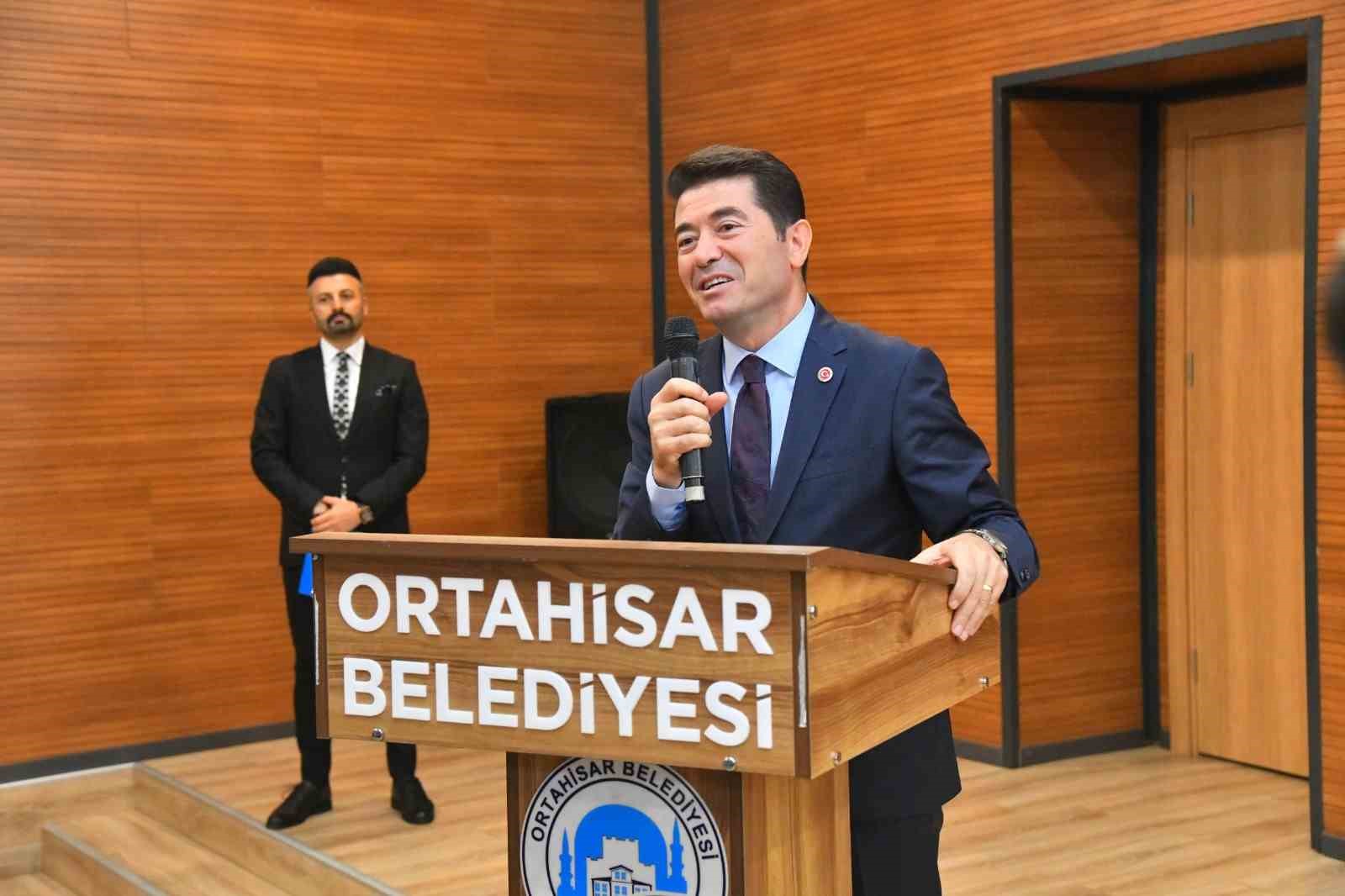 Ortahisar muhtarları ile bir araya geldiler
