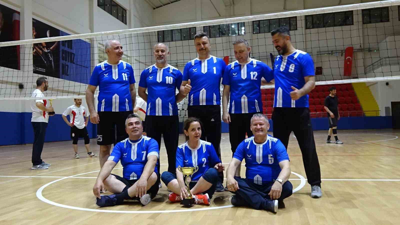 Tavşanlı&rsquo;daki voleybol m&uuml;sabakaları final ma&ccedil;ı ile sona erdi
