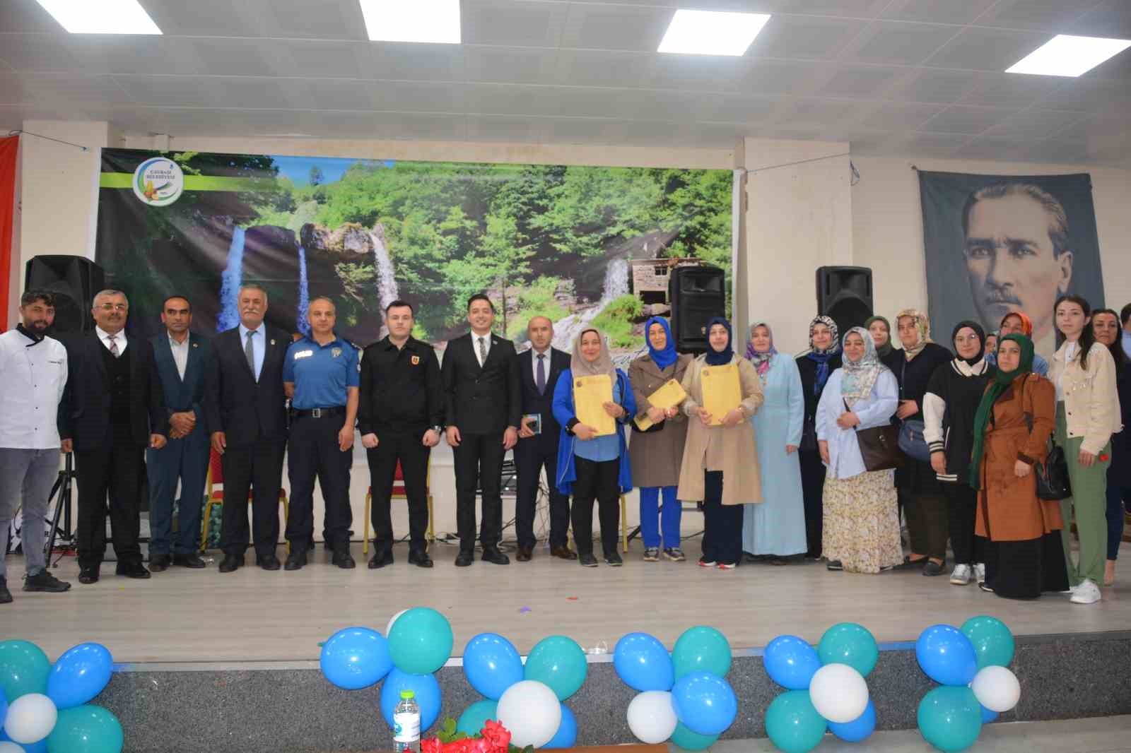 Çaybaşı’nda eğitici şenlik