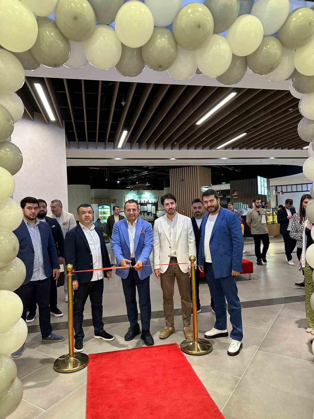 Abdullah Kiğılı Exclusive Cut, yurt dışındaki ilk mağazasını Azerbaycan&rsquo;da a&ccedil;tı
