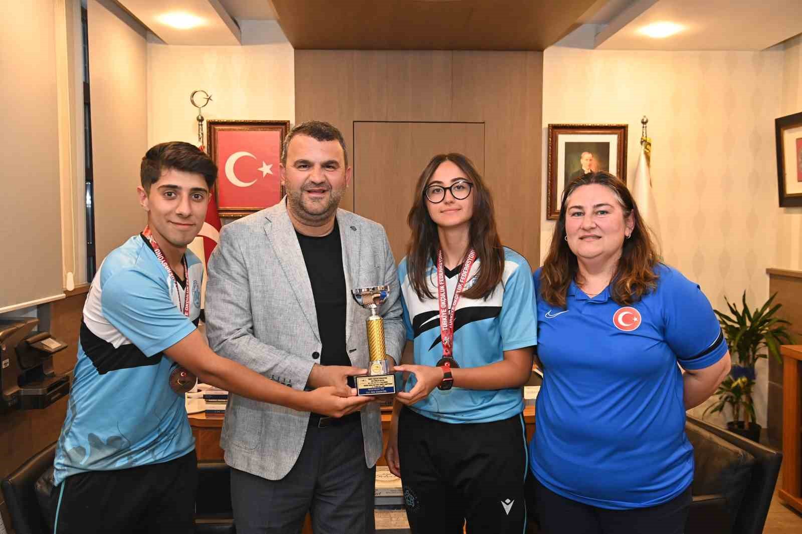 Süleymanpaşalı sporculardan büyük başarı
