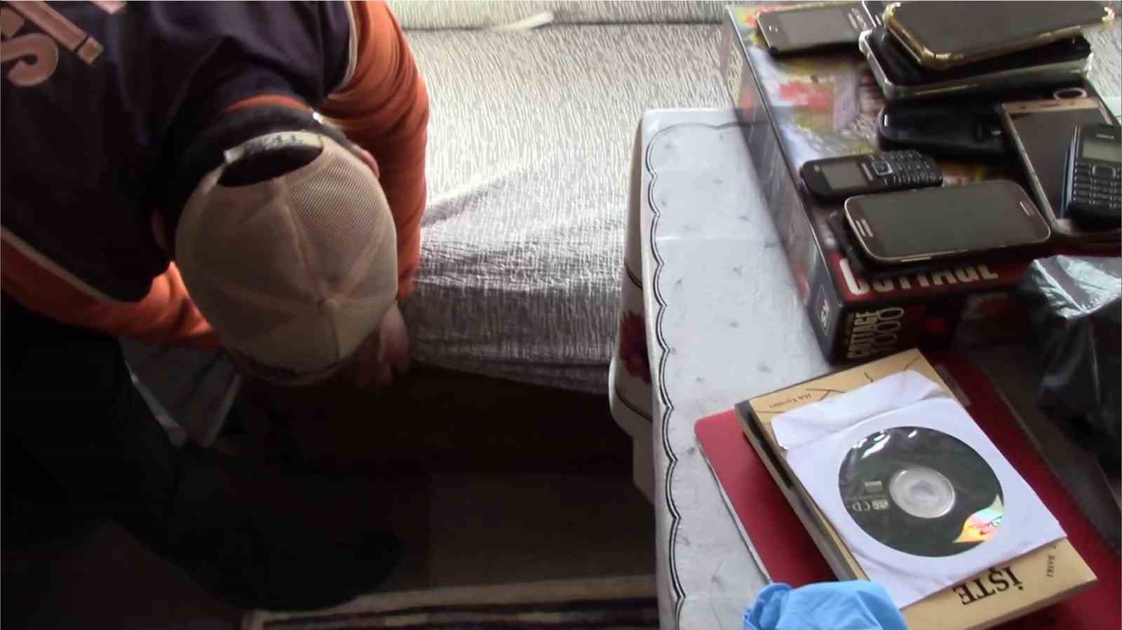 G&uuml;m&uuml;şhane&rsquo;de ter&ouml;r operasyonu: 6 g&ouml;zaltı
