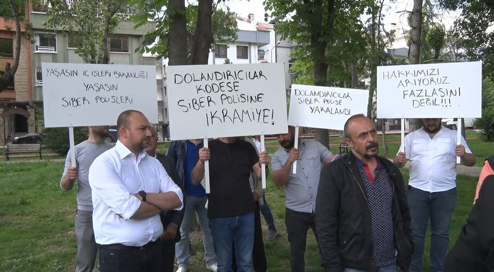 Aşkım Kapışmak’ın da gözaltına alındığı ‘Smart Trade Coin’ olayının mağdurlarından basın açıklaması