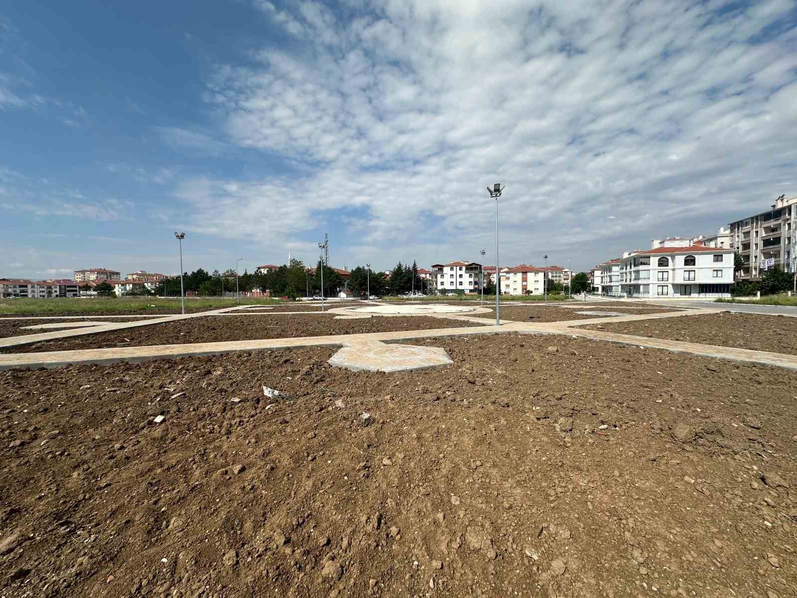 &Ccedil;orum&rsquo;da belediye 5 yeni park yapıyor
