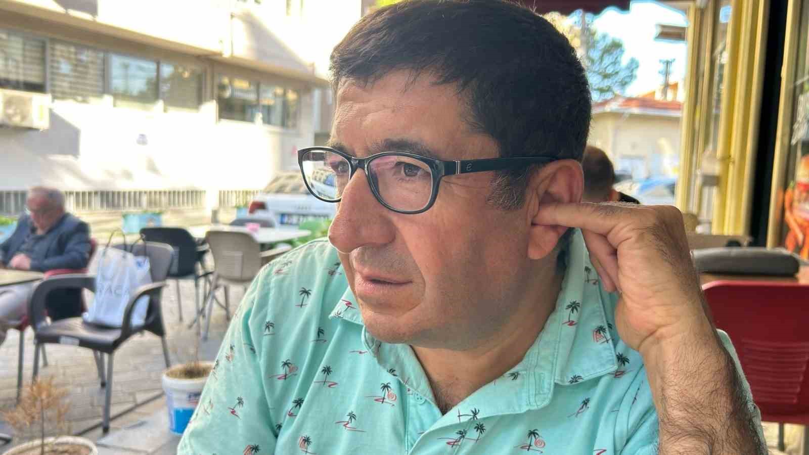 14 yıldır kafatasındaki iğne par&ccedil;acıklarıyla yaşıyor
