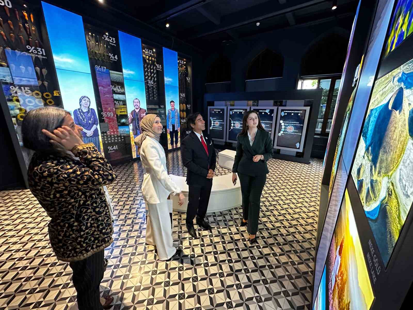 Bangladeş&rsquo;in Ankara B&uuml;y&uuml;kel&ccedil;isi Hag, Başkan Altay&rsquo;ı ziyaret etti
