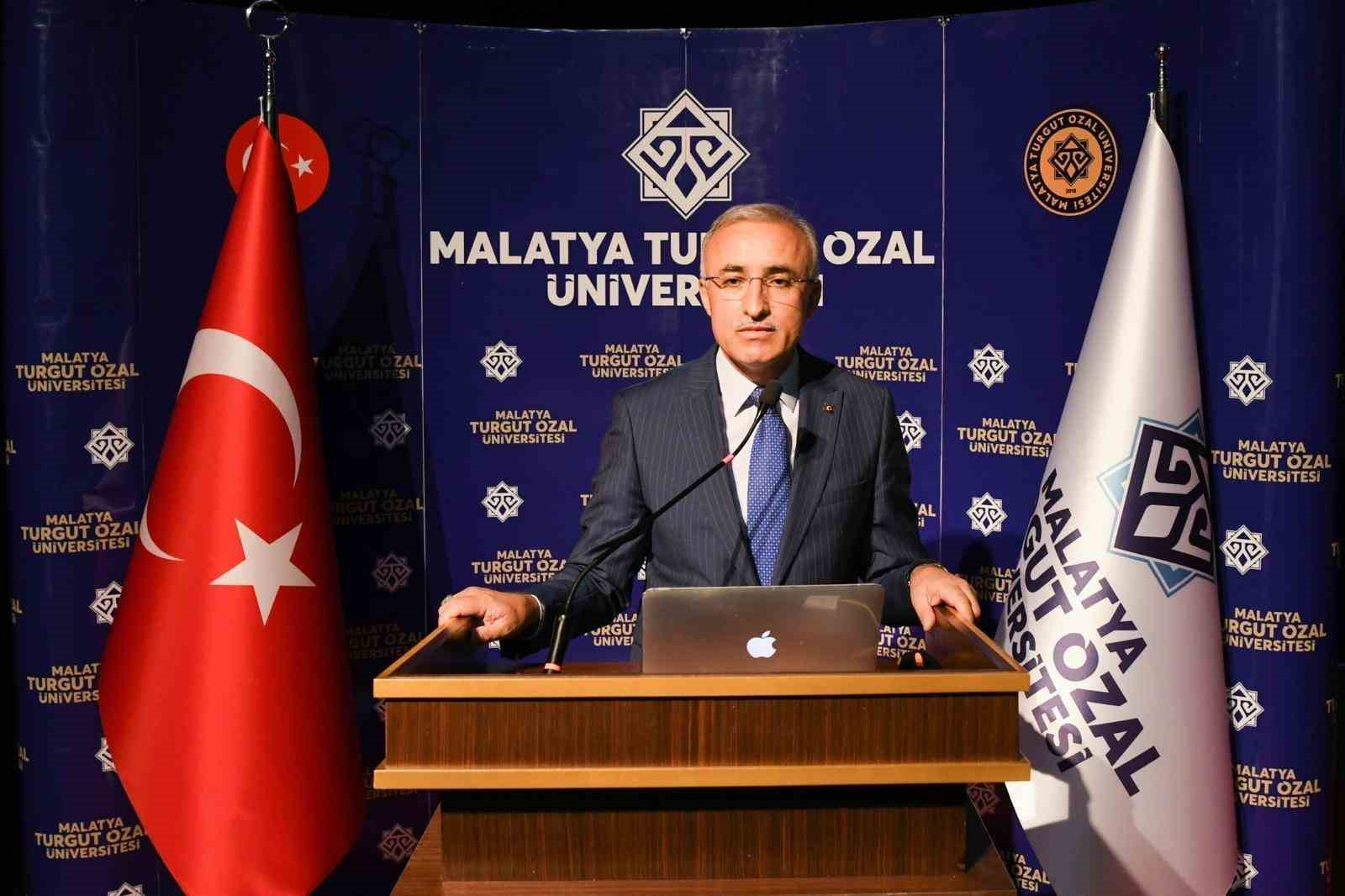 Prof. Dr. Fuat Sezgin ve M&uuml;sl&uuml;manların Bilime Katkıları&rsquo; konulu konferans d&uuml;zenlendi
