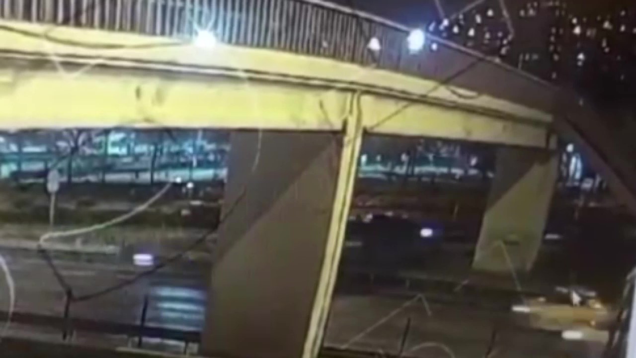 Maltepe&rsquo;de 4 yaşındaki &ccedil;ocuğun hayatını kaybettiği kaza kamerada
