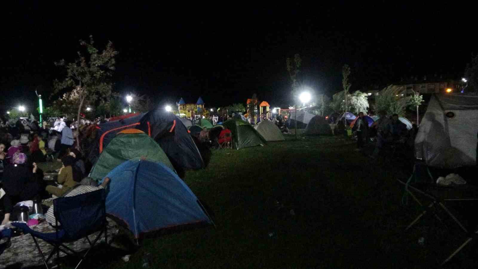 Bingöl’de vatandaşlar Filistin için çadırlarda nöbet tutacak