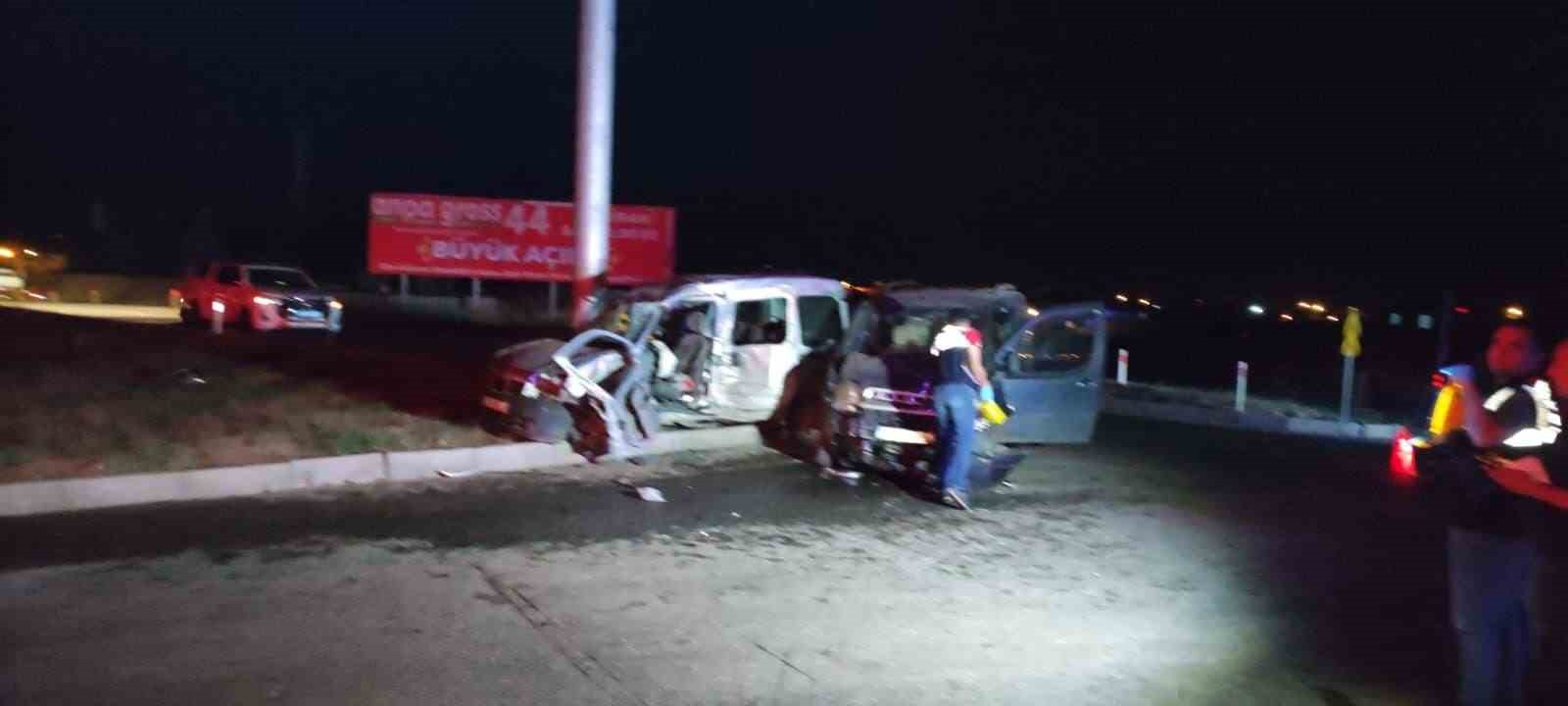 Malatya’da feci kaza: 1 ölü, 4 yaralı
