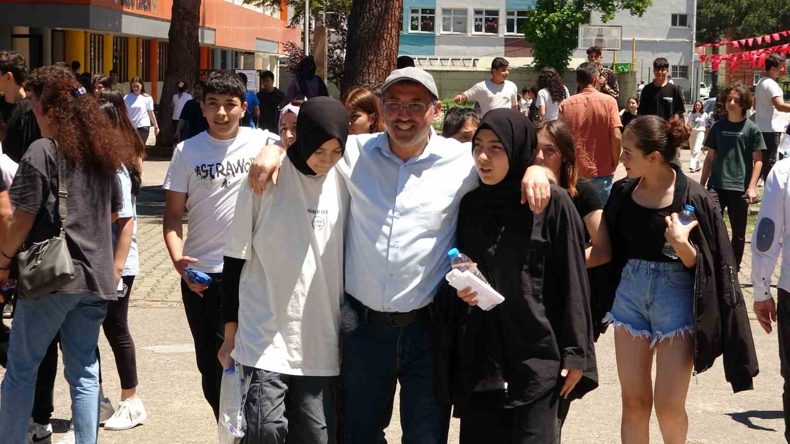 Ordu&rsquo;da 34 okulda 6 bin 686 &ouml;ğrenci LGS sınavında ter d&ouml;kt&uuml;
