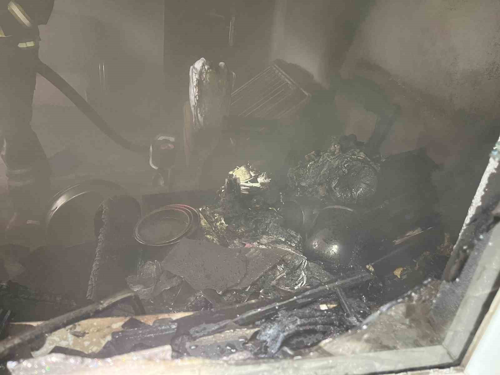 Kahramanmaraş’ta ikamet yangını