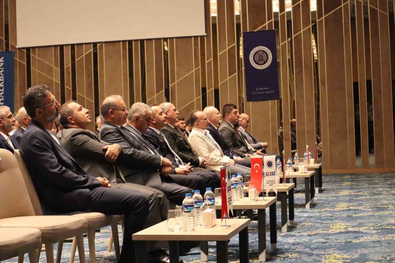 Pazarlama Kongresi&rsquo;nde g&uuml;ndem yapay zeka oldu
