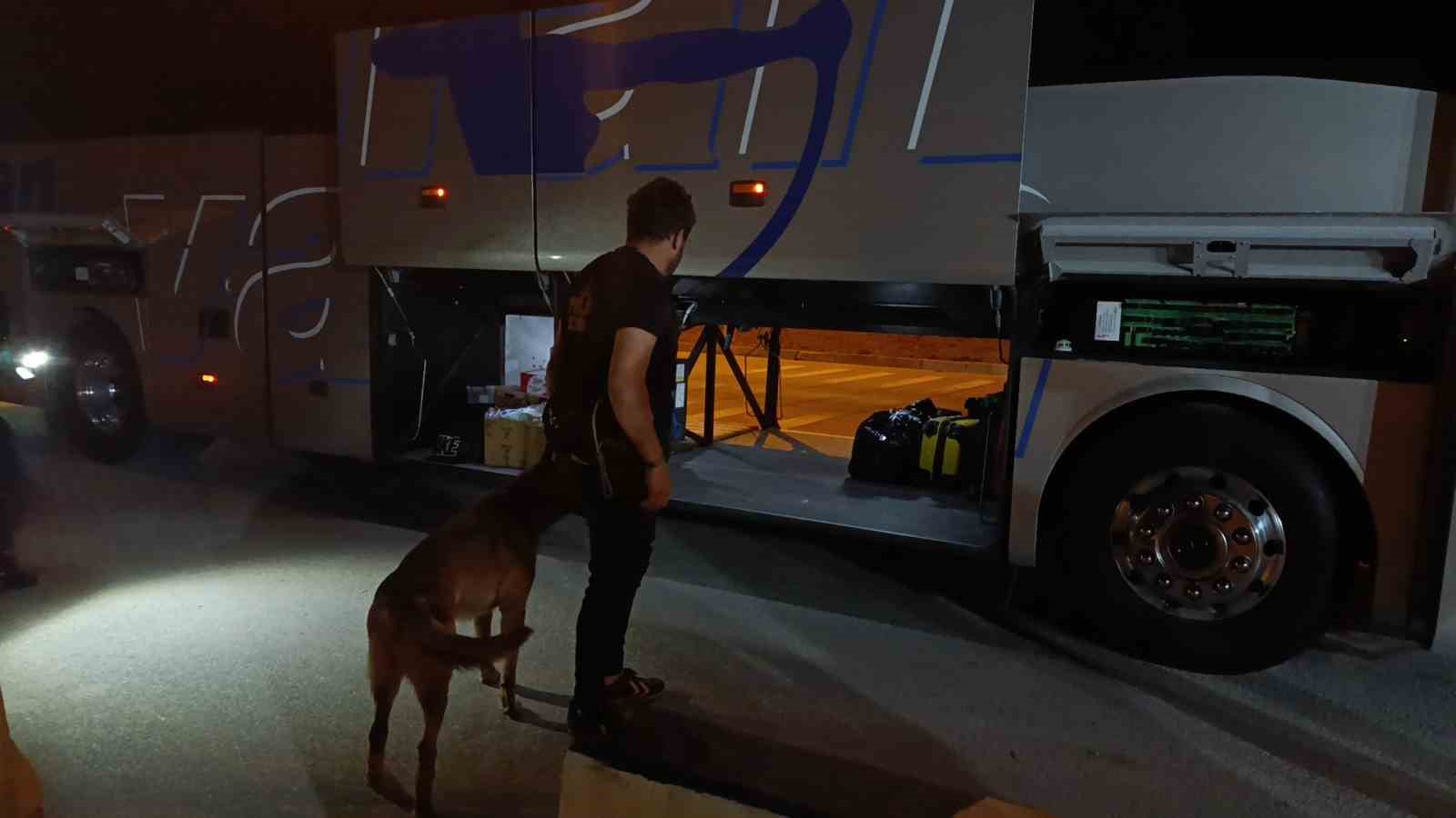 Burdur&rsquo;da yapılan şok uygulamada 9 araca toplam 184 bin TL ceza işlem uygulandı
