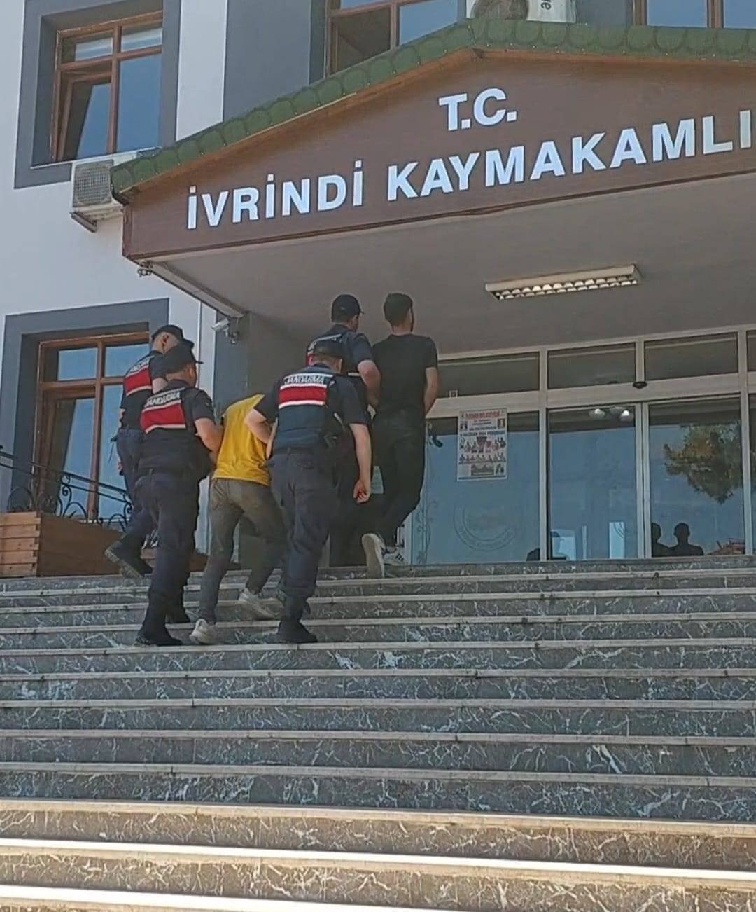 Balıkesir&rsquo;de motosiklet hırsızları yakalandı
