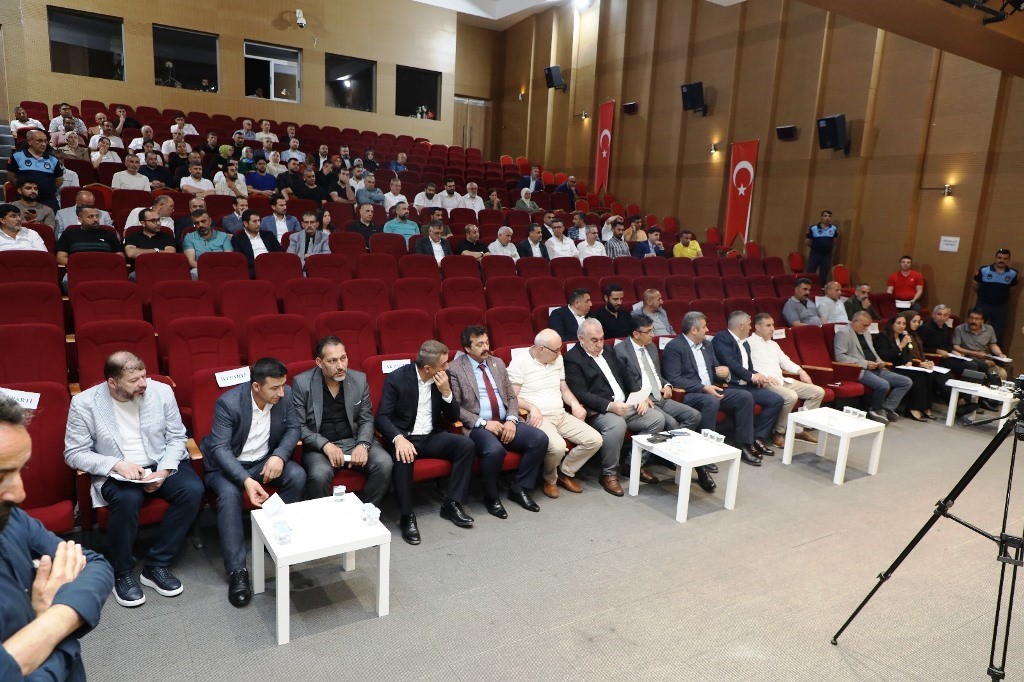 Başkan Ömeroğlu: "Dilovası’nı daha modern bir ilçe yapmak için buradayım"
