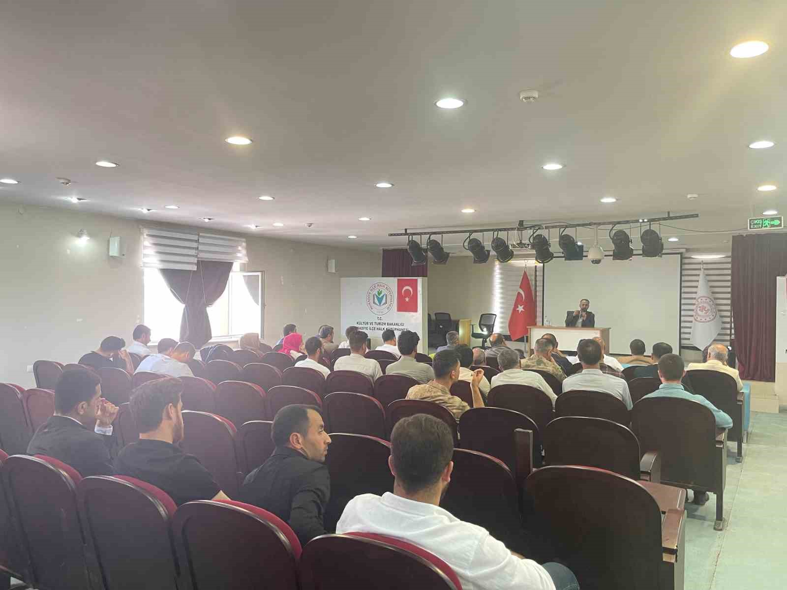 Muradiye’de “İş Ahlakı” konulu seminer düzenlendi
