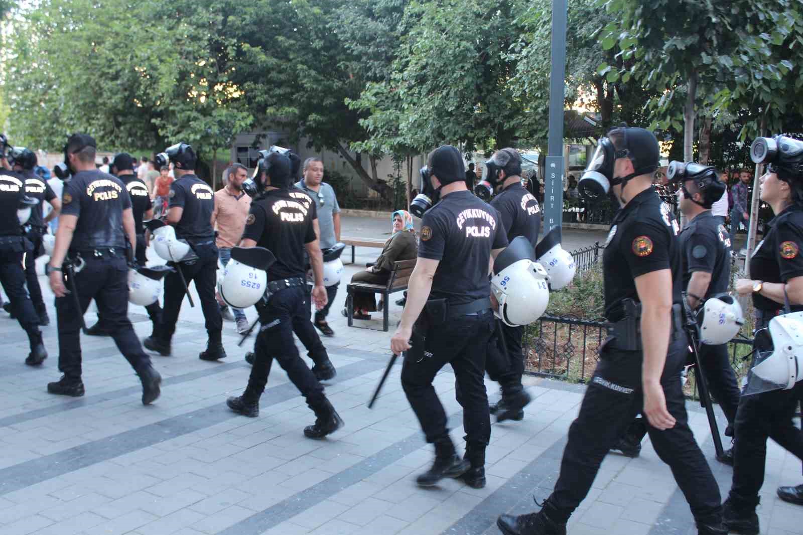 Siirt’te izinsiz "kayyum" açıklamasına müdahale