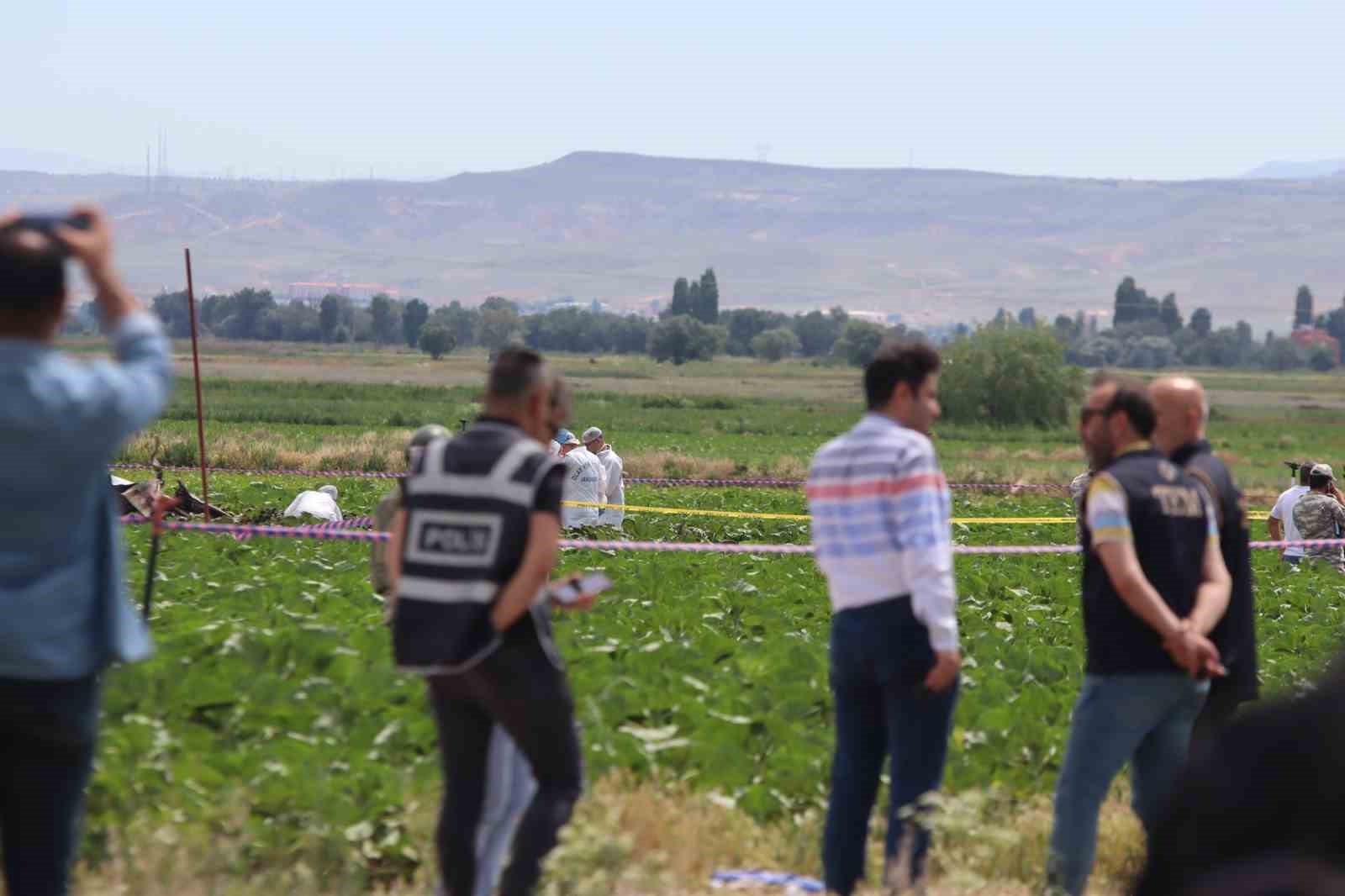 Kayseri Valiliği&rsquo;nden a&ccedil;ıklama: "İki askeri personelimiz maalesef şehit olmuştur"
