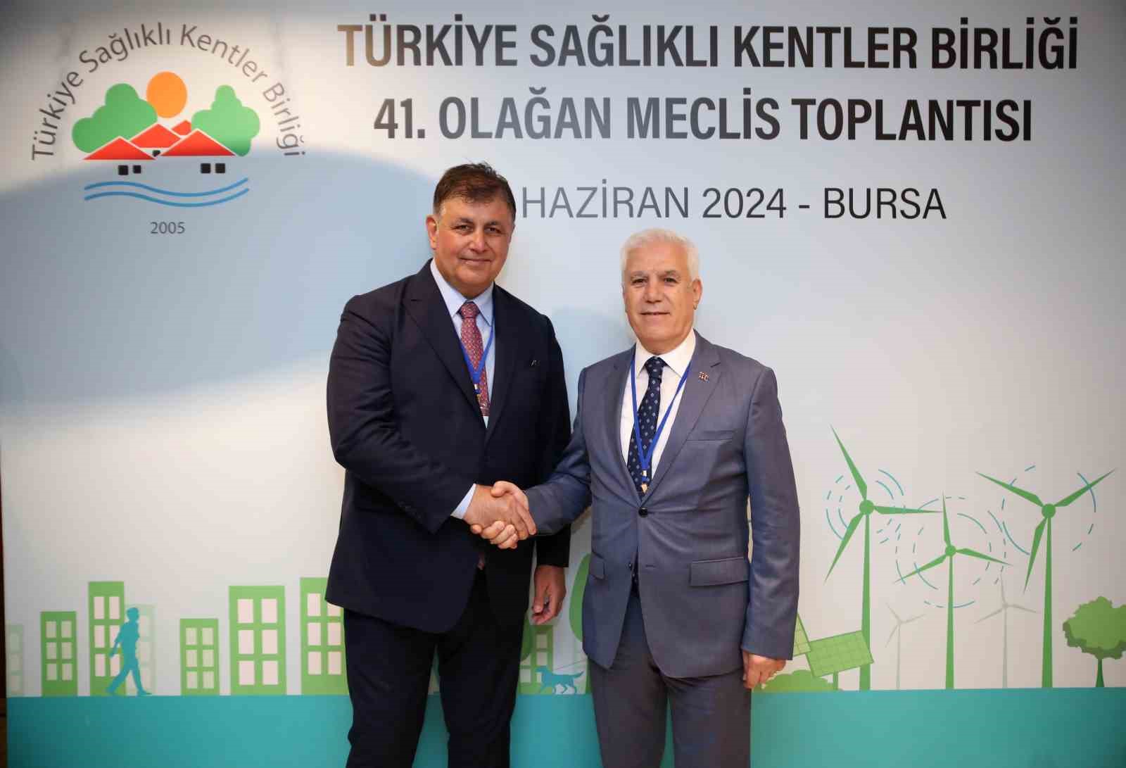 Sağlıklı Kentler Birliği Başkanlığı’na İzmir Büyükşehir Belediye Başkanı Cemil Tugay seçildi