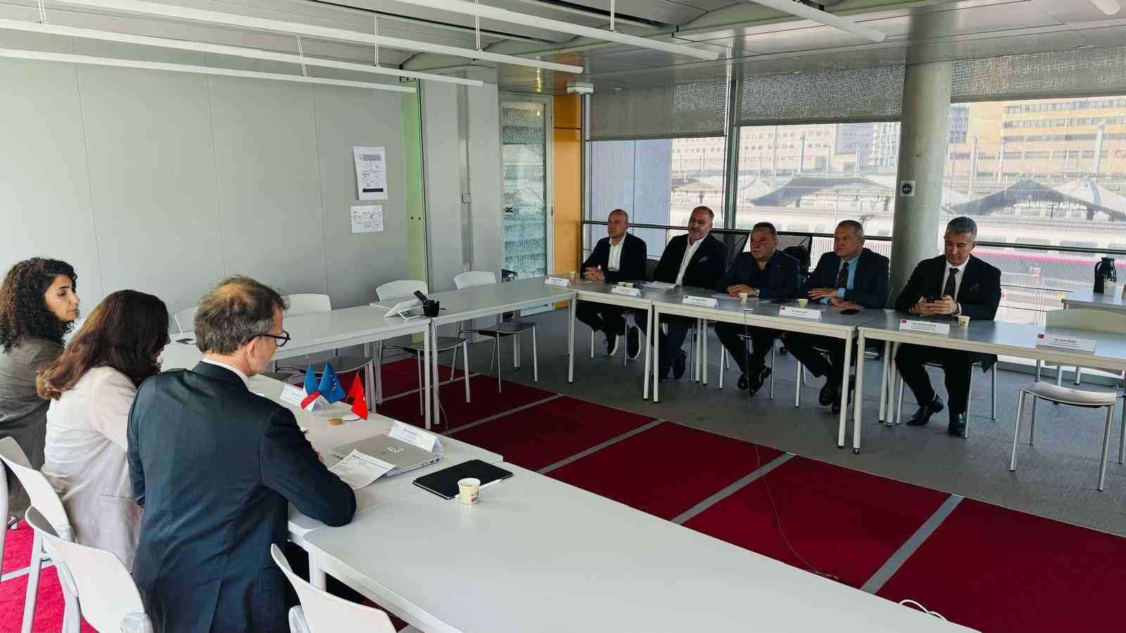 Fransız Kalkınma Ajansı ile yeni iş birlikleri g&ouml;r&uuml;ş&uuml;ld&uuml;
