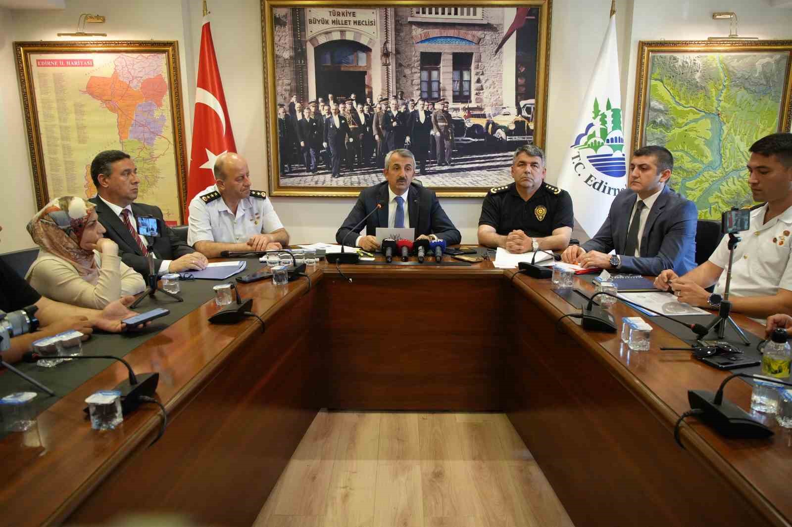 Edirne’de son 5 ayda 210 terör örgütü şüphelisi yakalandı