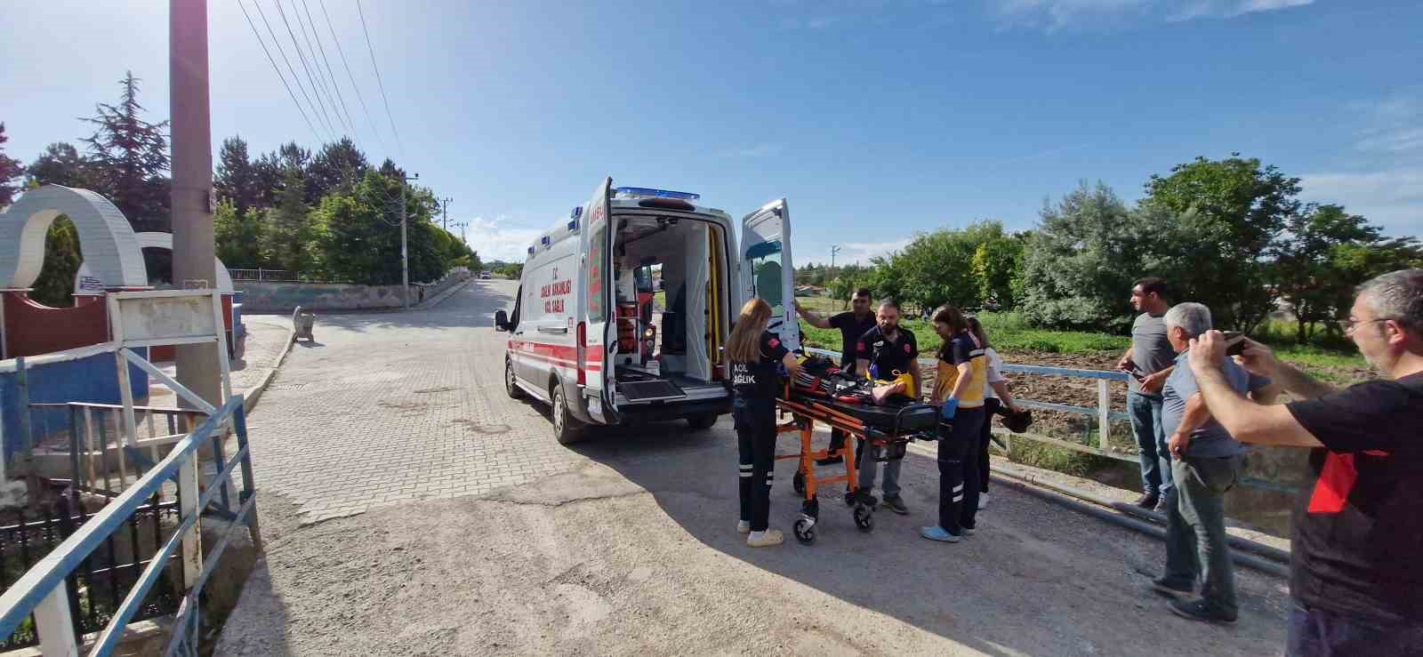 Dereye d&uuml;şen &ccedil;ocuk &ouml;l&uuml;mden d&ouml;nd&uuml;

