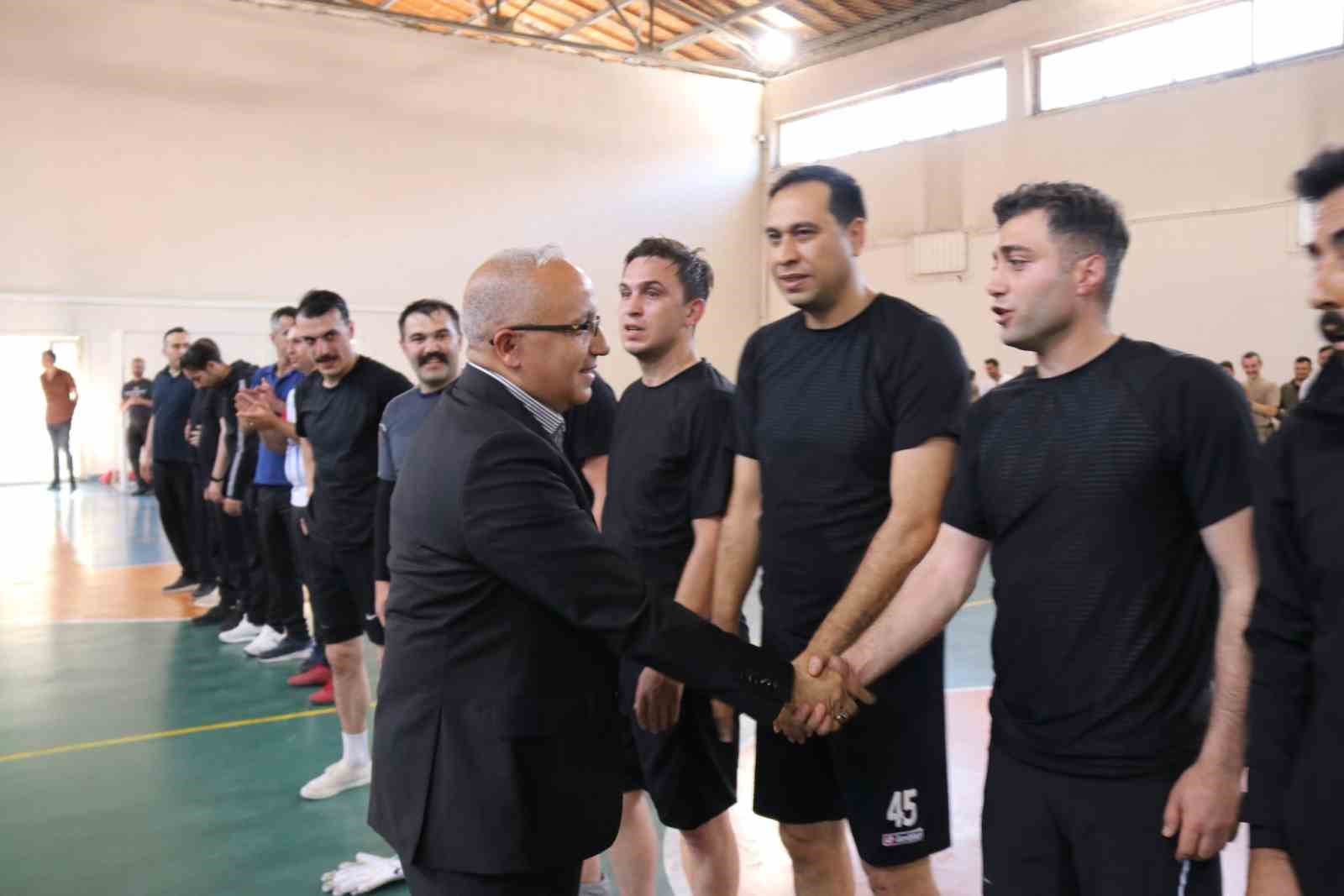 Ağrı'da Polis Futsal Turnuvası tamamlandı İhlas Haber Ajansı