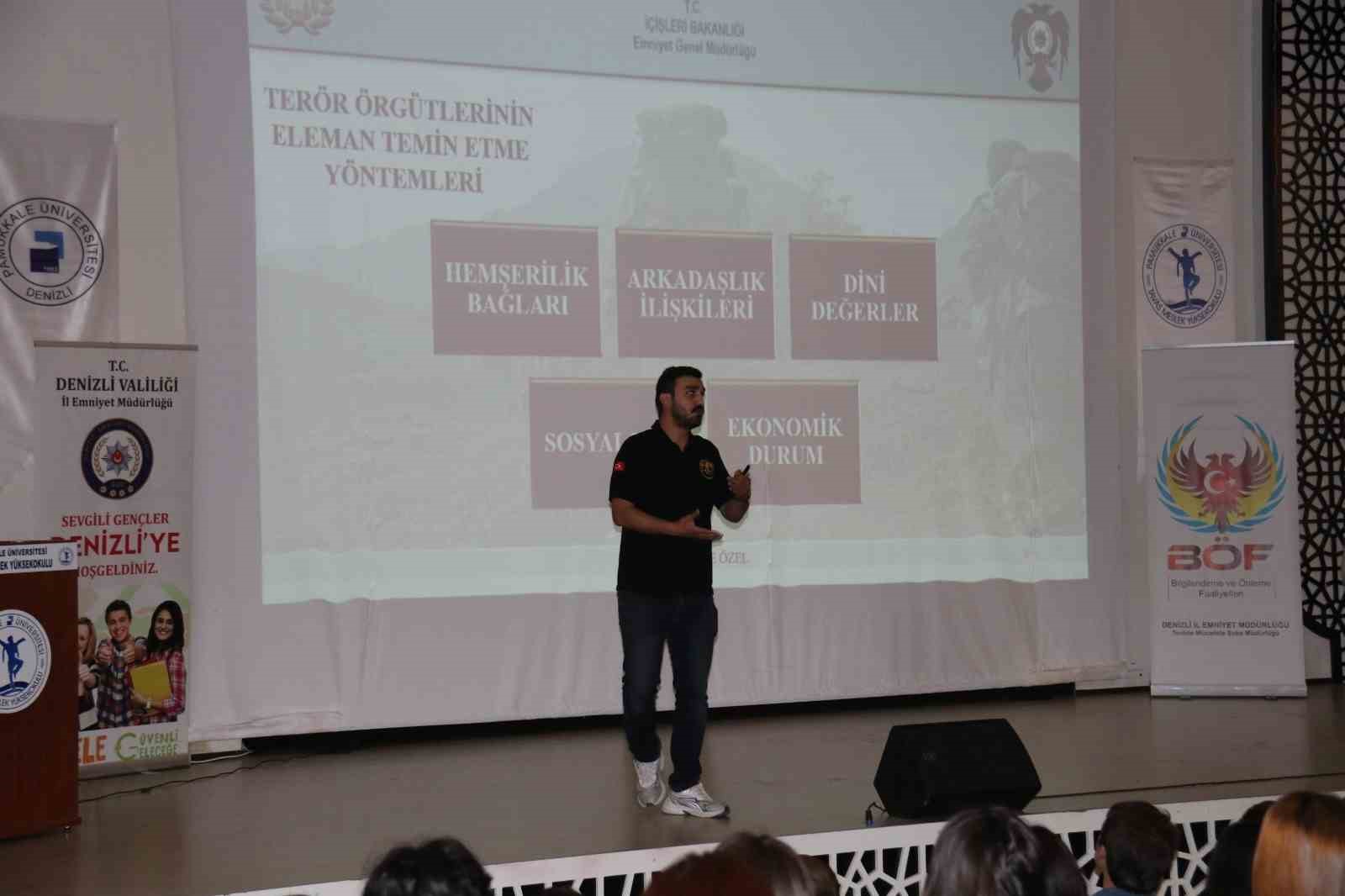 &Uuml;niversiteli gen&ccedil;lere ter&ouml;r &ouml;rg&uuml;tlerinin tuzakları anlatıldı
