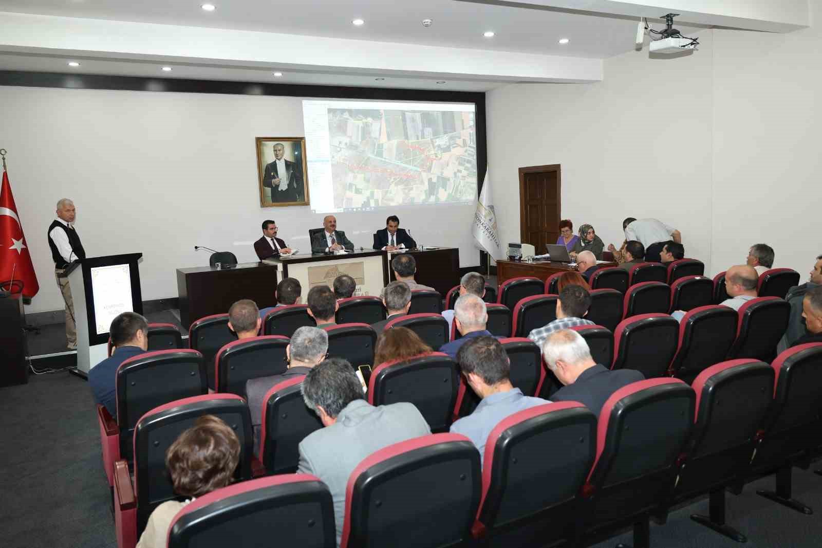 Afyonkarahisar&rsquo;da Tarıma Dayalı Jeotermal Seracılık İhtisas Organize Sanayi B&ouml;lgesi kurulacak
